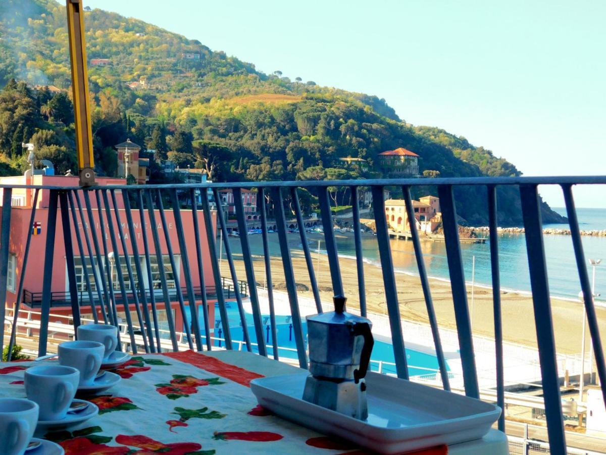Bilocale Con Favolosa Vista Mare Леванто Экстерьер фото