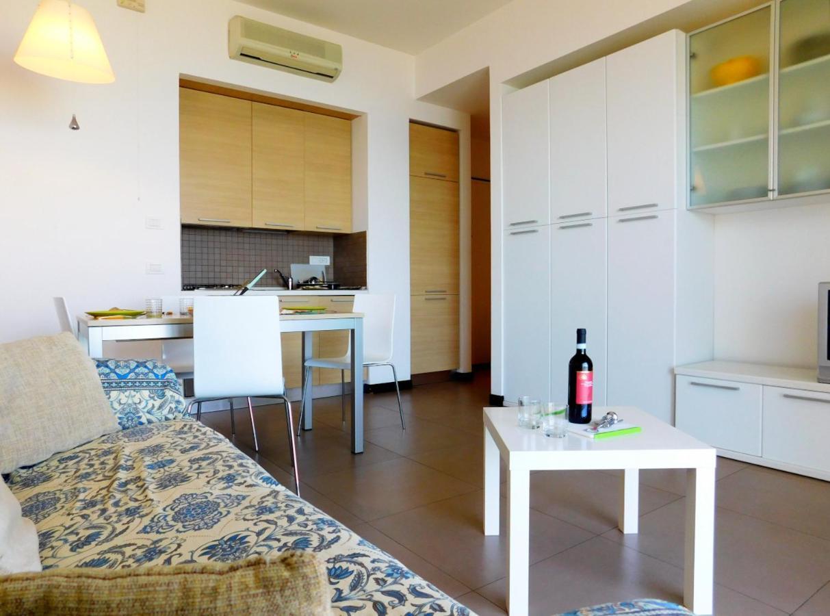 Bilocale Con Favolosa Vista Mare Леванто Экстерьер фото